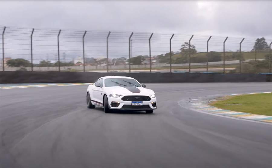 Ford Mustang Mach 1: a volta perfeita em Interlagos