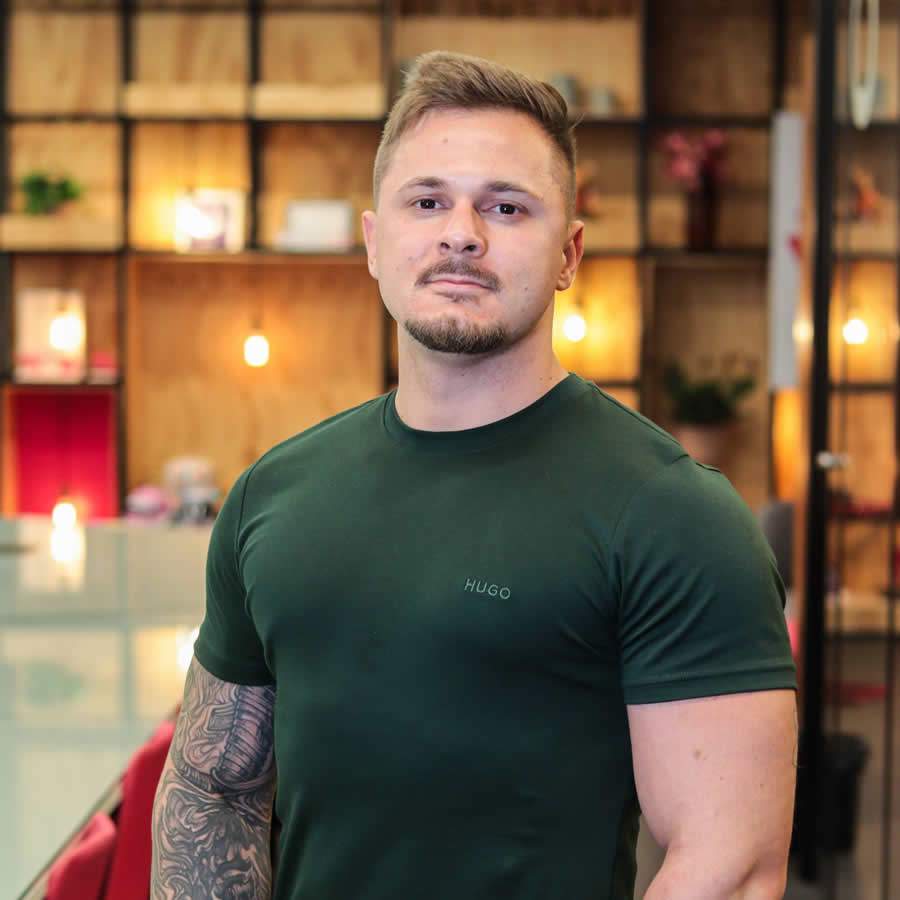 Como vídeos com IA ajudam pequenas empresas a crescer