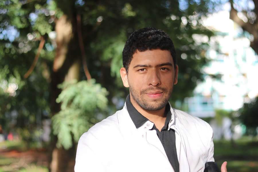 Magia e neg&oacute;cios: especialista fala sobre trabalho de previs&atilde;o para empresas