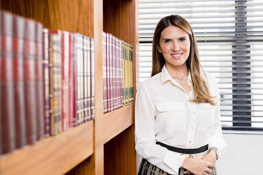 Loyanna Menezes - CEO Abi-Ackel Advogados Associados - Andr&eacute; Usagi