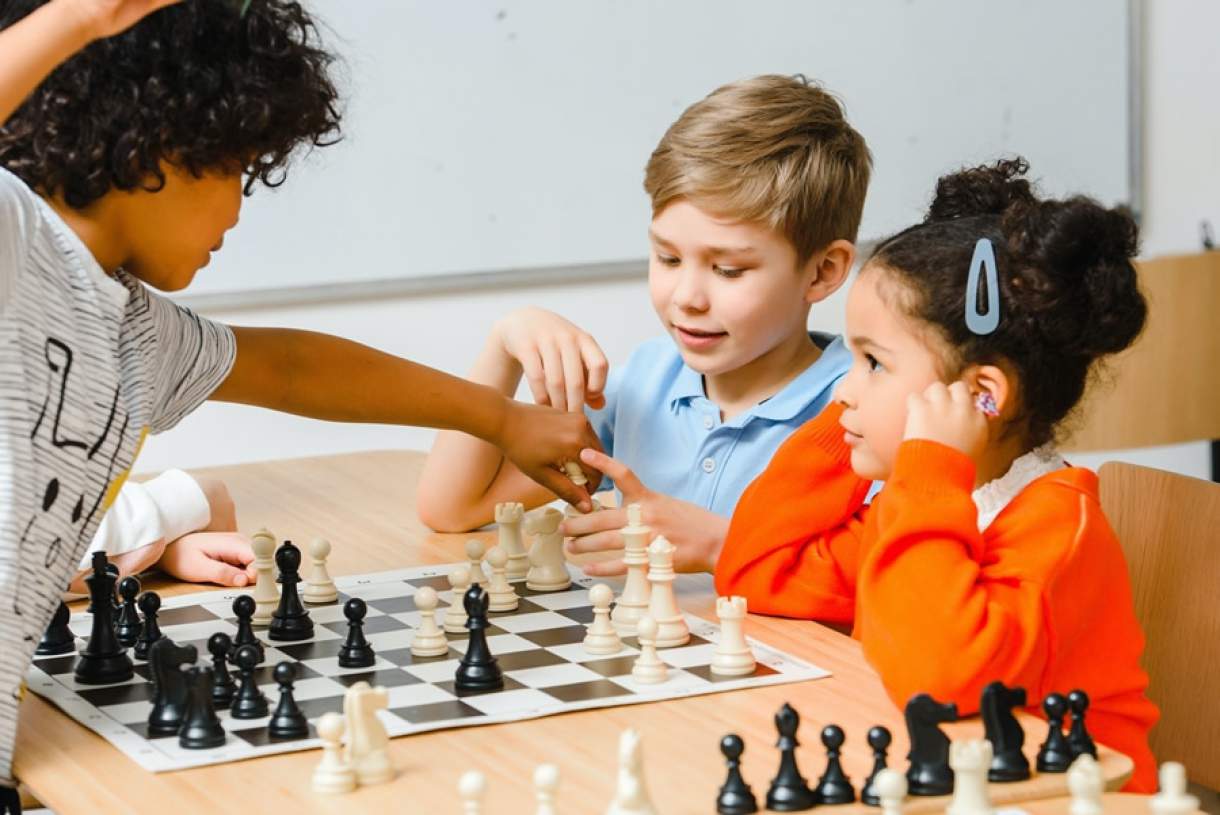 Férias: xadrez pode ajudar no desenvolvimento do cérebro