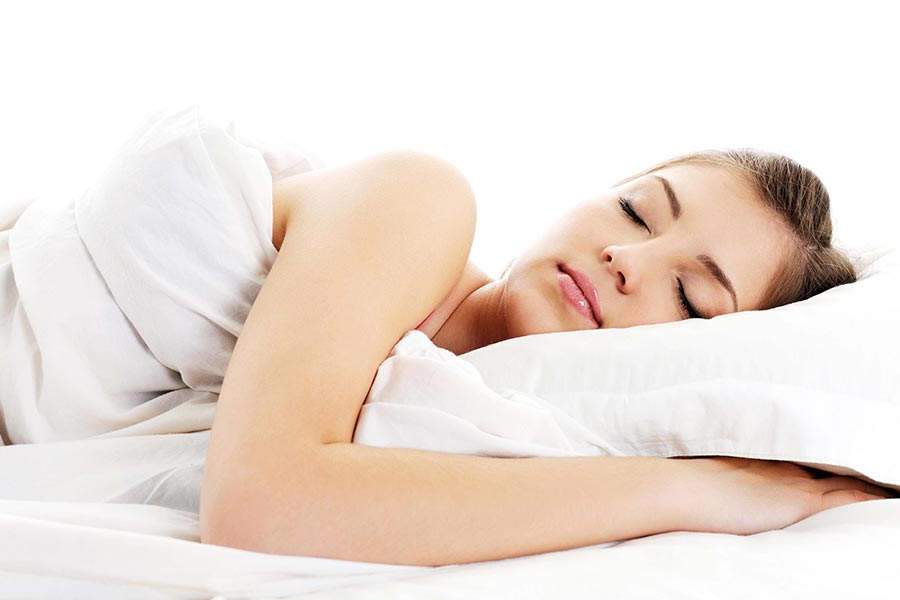 Dormir bem auxilia no fortalecimento do sistema imunológico - Divulgação: Internet