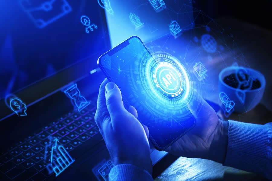 IA, ataques invis&iacute;veis e &eacute;tica digital: 7 previs&otilde;es para a tecnologia na Am&eacute;rica Latina em 2026