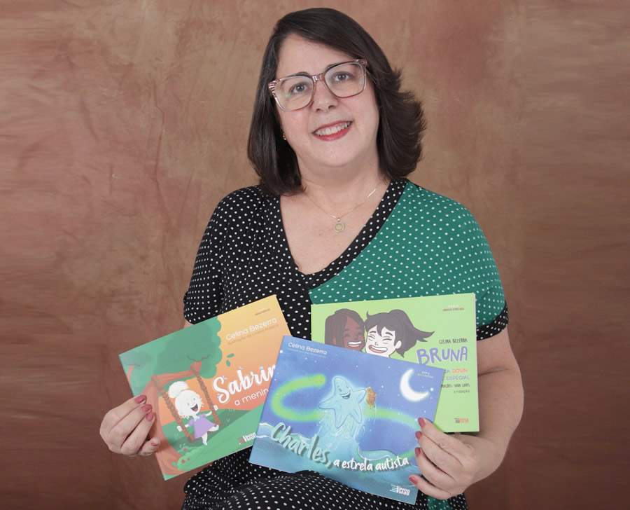 Escritora Celina Bezerra, autora do livro O pequeno grande Ti&atilde;o, o menino com nanismo - cr&eacute;dito - Ana Ribas