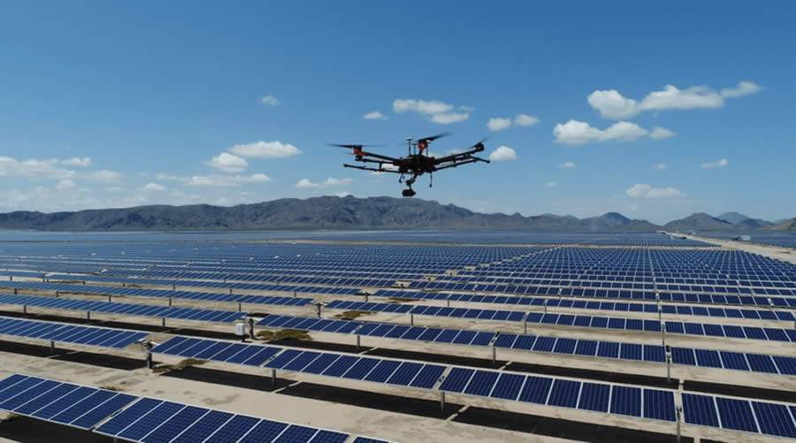 Drones DJI aumentam a eficiência de usinas solares