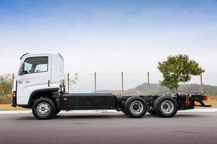 VWCO testa o maior caminh&atilde;o el&eacute;trico fabricado no Brasil