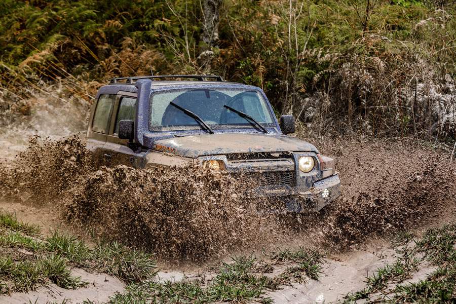 Novo Troller TX4 estreia com pódio na primeira competição oficial