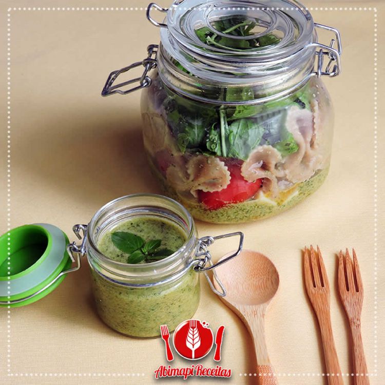 Salada de Macarrão no Pote