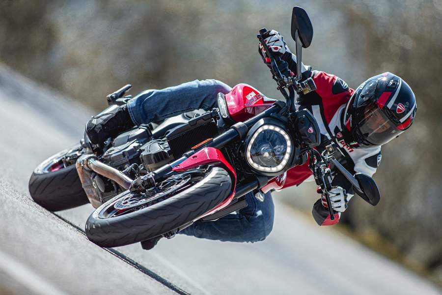 Ducati traz ao Brasil a nova Monster