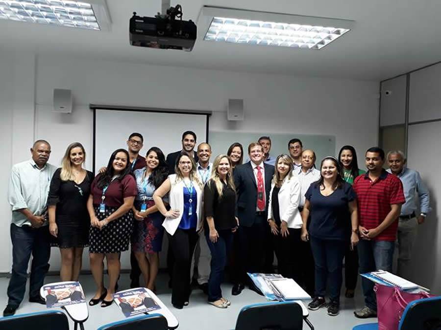 Corretores aprendem sobre linha One Health, da Amil, no CVG-RJ