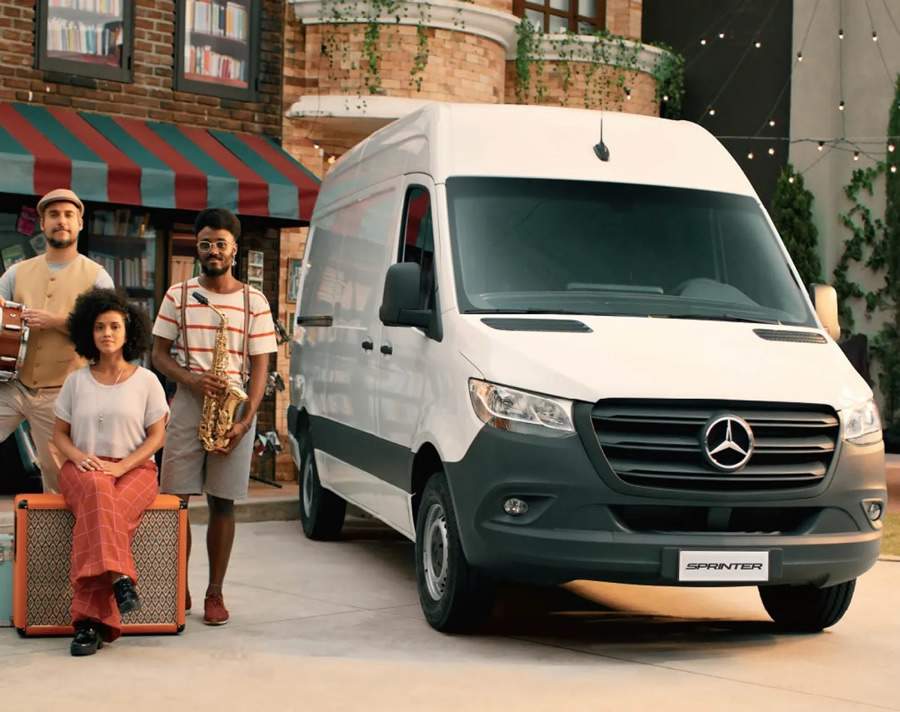 Mercedes-Benz lan&ccedil;a s&eacute;rie de entrevistas em parceria com a r&aacute;dio Alpha FM