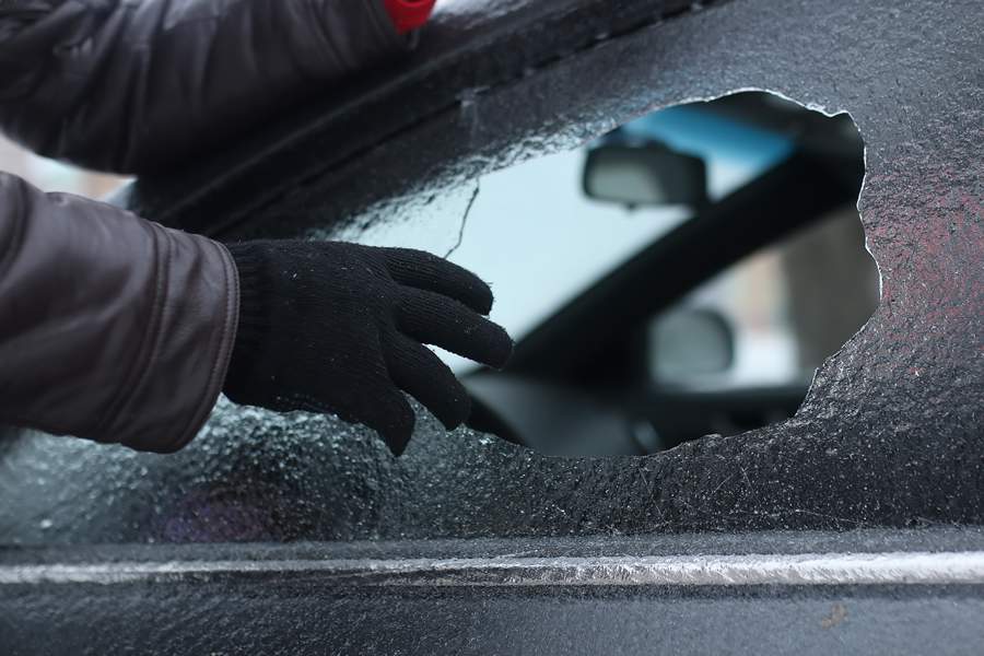 Assaltos no tr&acirc;nsito: pel&iacute;culas antivandalismo d&atilde;o mais seguran&ccedil;a ao motorista