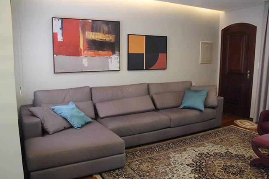 Designer explica como adicionar obras de arte para dentro de casa