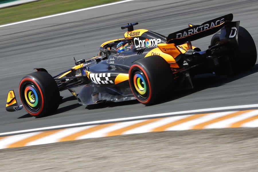 Todos muito pr&oacute;ximos no primeiro dia