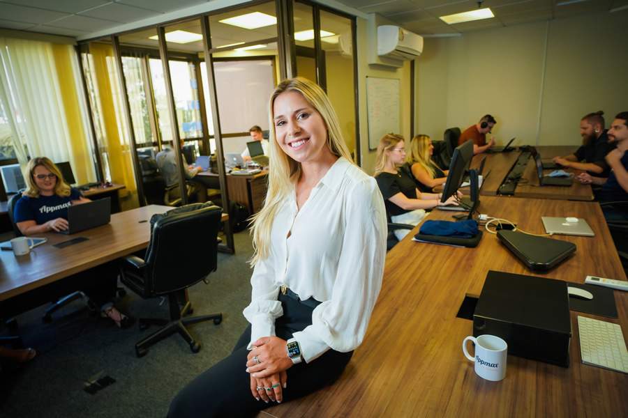 Betina Wecker / Divulga&ccedil;&atilde;o