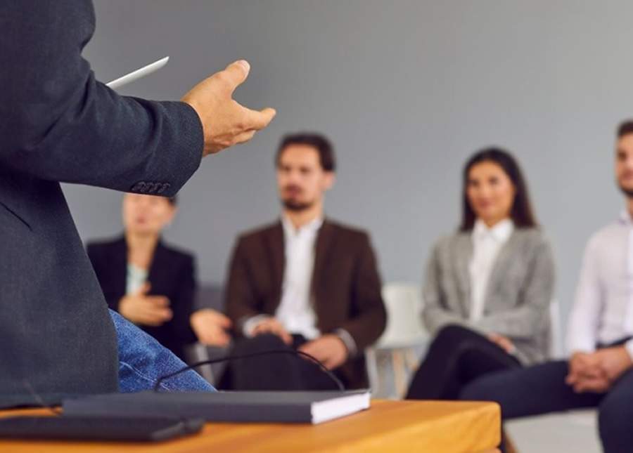 Treinamentos Jur&iacute;dicos Anuais para Equipes de Redes Varejistas: Invista no Sucesso do seu Neg&oacute;cio
