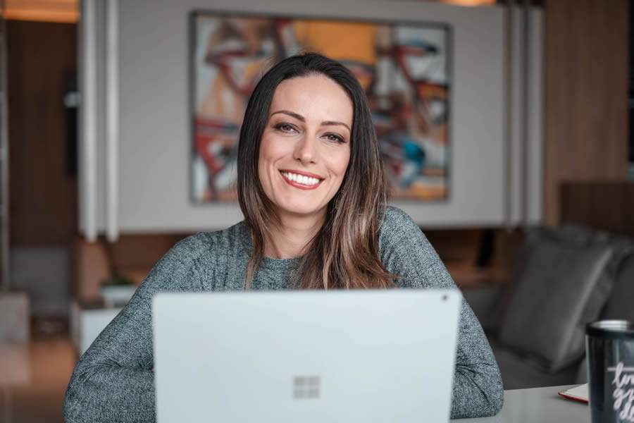 Consultora Luciane Botto apresenta Jornada dos 9; objetivo &eacute; auxiliar pessoas em busca de evolu&ccedil;&atilde;o na vida e na carreira - Cr&eacute;dito da foto Let&iacute;cia Ueda