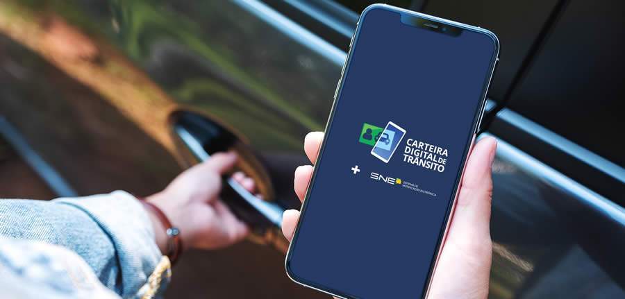 Carteira Digital de Trânsito agora permite pagamento de multas com 40% de desconto