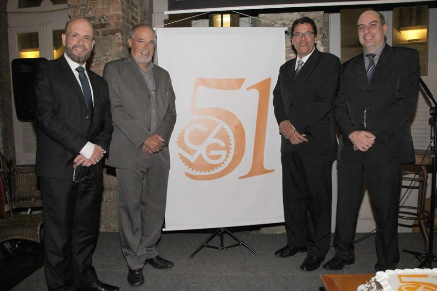 Delphos prestigia 51 anos do CVG-RJ