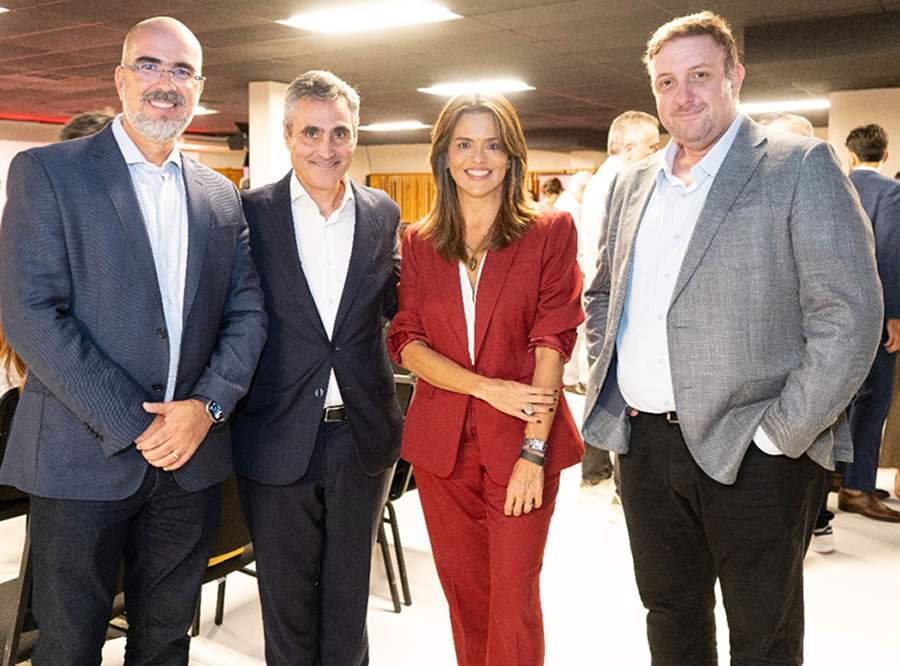  Leonardo Marins, Nelson Alves, Karine Brand&atilde;o e Fabio Damasceno