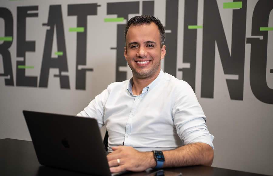 Alan Lopes CEO CRM Services