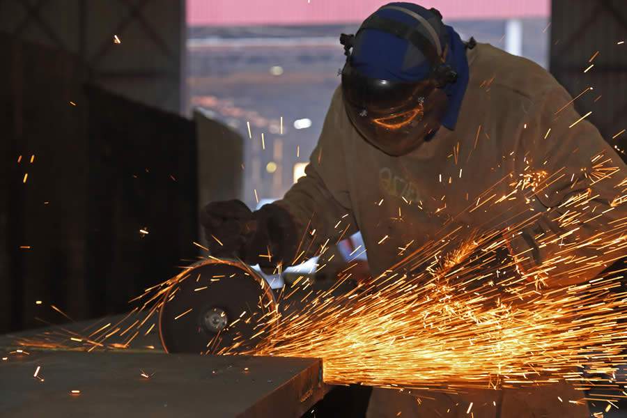 A Brafer, empresa refer&ecirc;ncia em estruturas met&aacute;licas no Brasil e em outros pa&iacute;ses da Am&eacute;rica e de outros continentes, chegou ao seu recorde de produ&ccedil;&atilde;o - Divulga&ccedil;&atilde;o