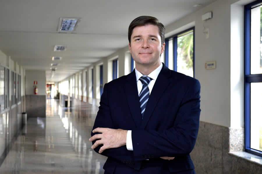 Continua&ccedil;&atilde;o dos estudos &eacute; o caminho para promo&ccedil;&atilde;o e aumento do sal&aacute;rio