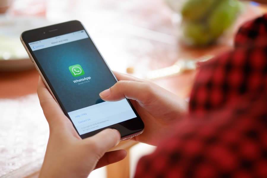 Uso do aplicativo WhatsApp para vendas é cada vez mais comum - Crédito: Shutterstock