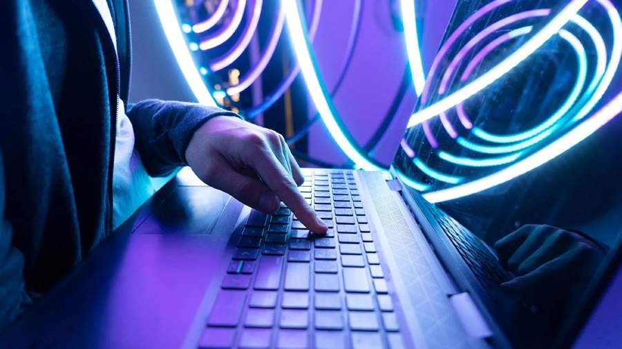    &nbsp;  Empresas disputam talentos em IA enquanto cresce a press&atilde;o por forma&ccedil;&atilde;o antecipada em tecnologia - Pixabay