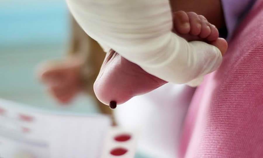 Pesquisa da UFMG aponta que mães que tiveram Covid-19 na gestação passaram anticorpos para os filhos - Divulgação/MS