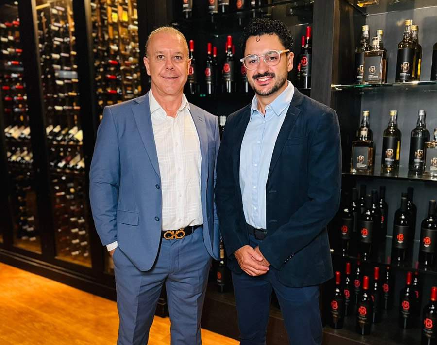 Marcos Koenigkan e Paulo Motta - Divulga&ccedil;&atilde;o