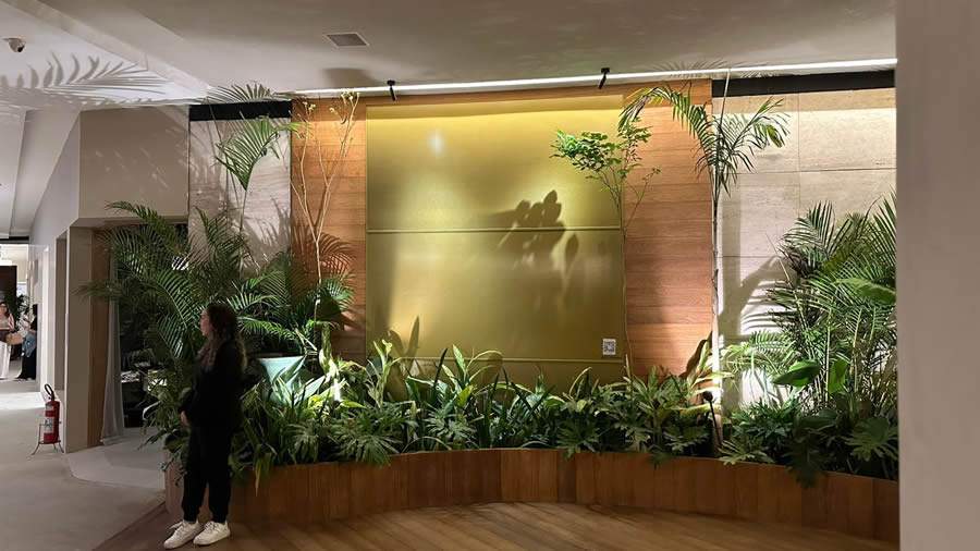 foto DAH SOLAR módulos coloridos - casacorRio