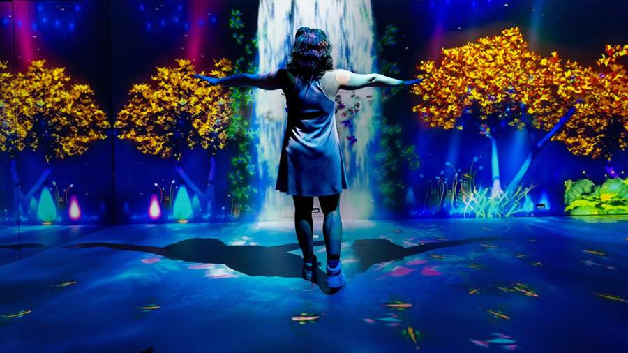 Instala&ccedil;&atilde;o tecnol&oacute;gica permite interatividade com diferentes ambientes e contextos