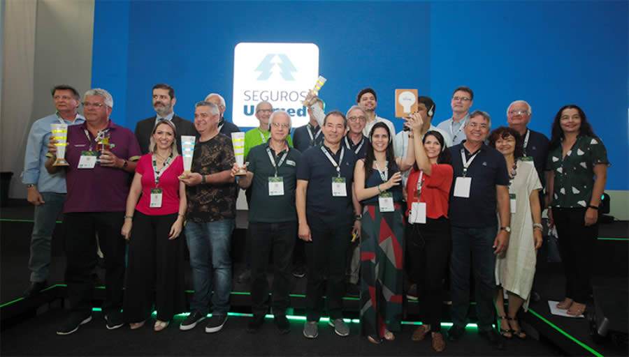 Seguros Unimed revela vencedores do Pr&ecirc;mio Inova+Sa&uacute;de durante a 49&ordf; Conven&ccedil;&atilde;o Nacional Unimed