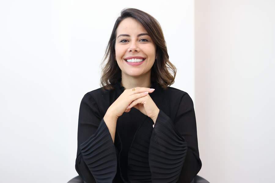 Erika Moraes, gerente da Robert Half - Divulga&ccedil;&atilde;o Robert Half