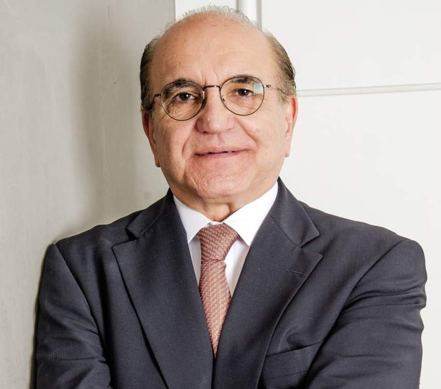 Livro descomplica a governan&ccedil;a, gest&atilde;o e sucess&atilde;o