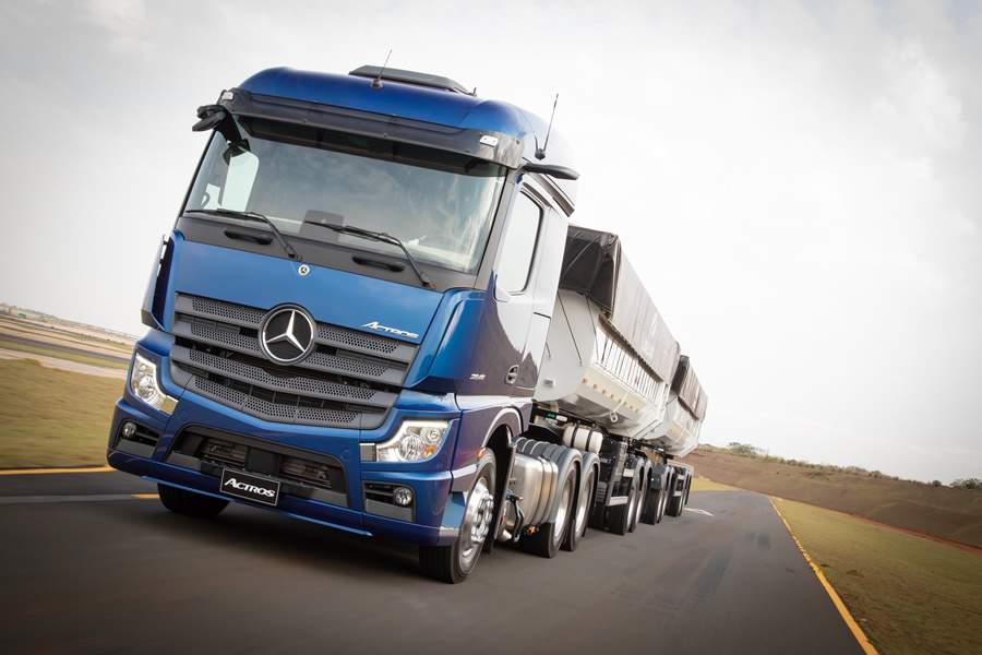 Mercedes-Benz inicia em Araquari uma nova etapa de test-drive do Novo Actros na rota da safra
