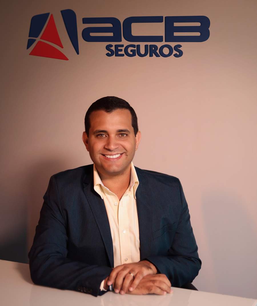 Seguro online: veja as dicas para contratar um seguro sem sair de casa