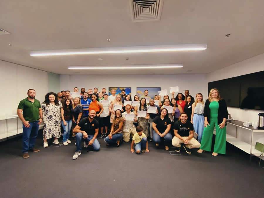 Austral Seguradora e Austral Resseguradora investem em voluntariado corporativo como propulsor de mudan&ccedil;as sociais