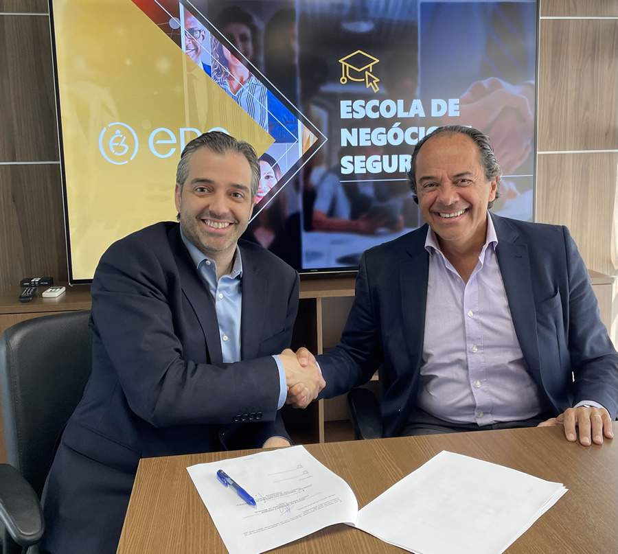 Rodrigo Matos, superintendente SP da ENS, e Helio Opipari Jr, presidente da Aconseg-SP