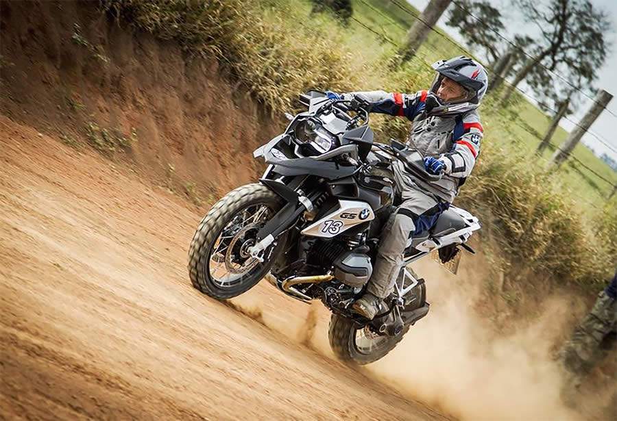 BMW Rider Experience j&aacute; tem agenda para o m&ecirc;s de janeiro