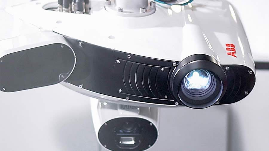 Nova c&eacute;lula rob&oacute;tica acelera a produ&ccedil;&atilde;o para os setores automotivo, aeroespacial, m&aacute;quinas pesadas e constru&ccedil;&atilde;o