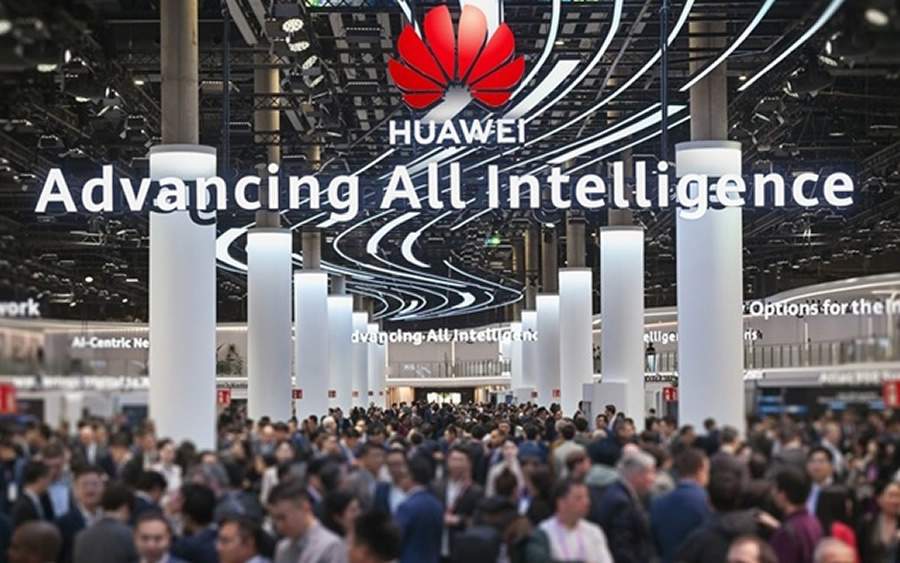 Huawei lan&ccedil;a solu&ccedil;&otilde;es aprimoradas de redes centradas em IA para impulsionar a Intelig&ecirc;ncia Total no MWC 2026