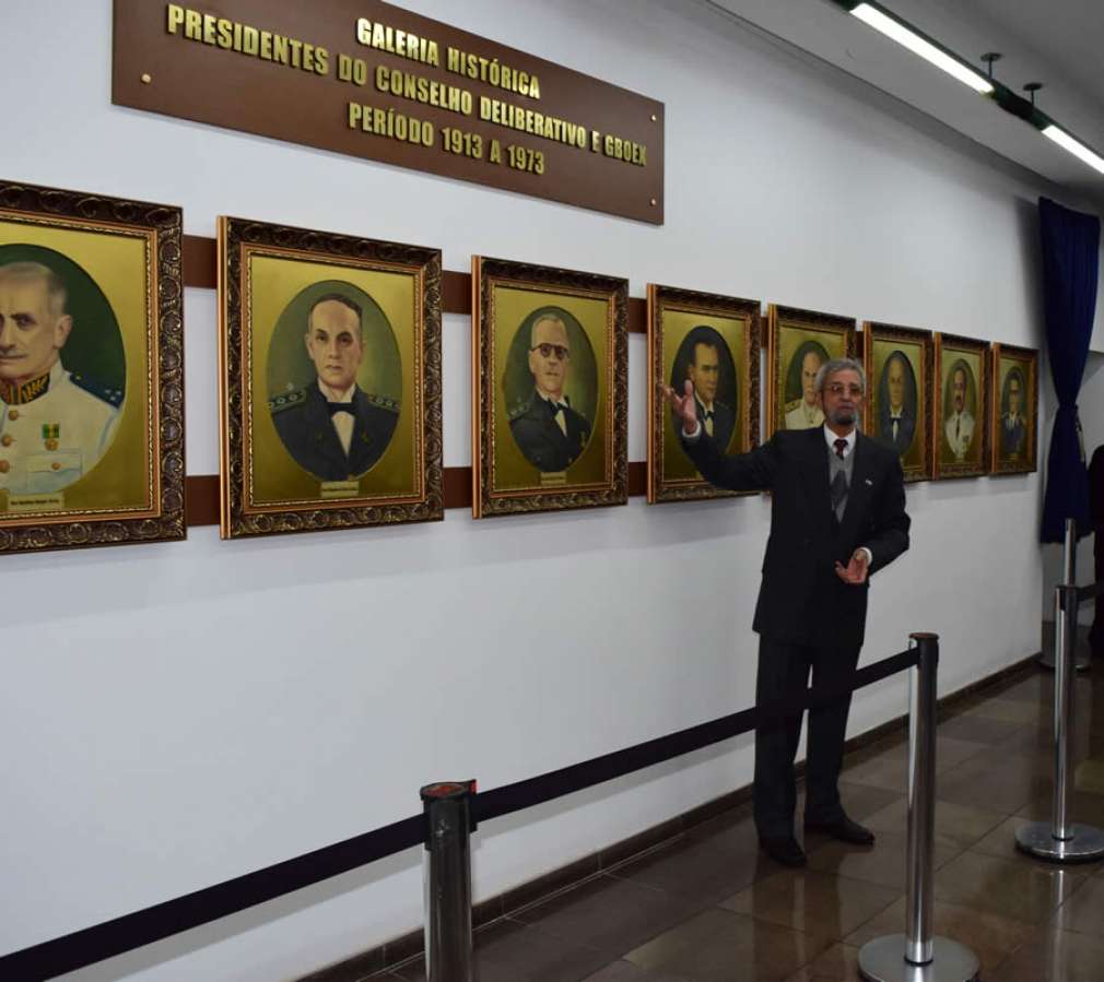 GBOEX – Inaugura Galeria Histórica que reúne quadros dos Ex-presidentes