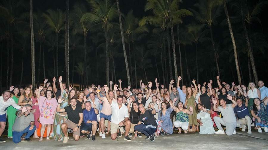 Corretores Premium, vencedores da edi&ccedil;&atilde;o 2023/2024, desfrutam viagem para a Ilha de Comandatuba, na Bahia