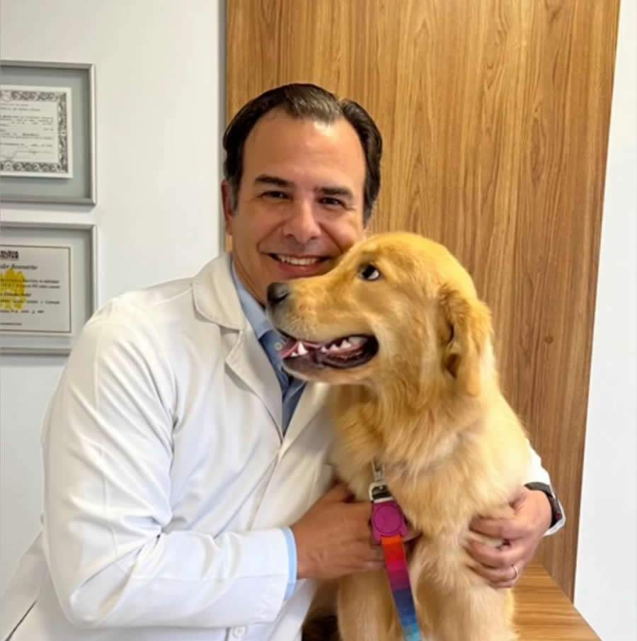 Legenda e cr&eacute;dito da foto: Luiz Sofal, m&eacute;dico veterin&aacute;rio | Cr&eacute;dito: Arquivo Oncozoo