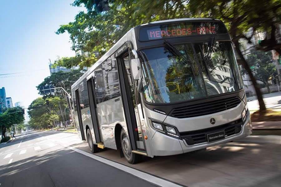 Mercedes-Benz do Brasil alcan&ccedil;a o marco hist&oacute;rico de 50 anos da linha OF de chassis de &ocirc;nibus