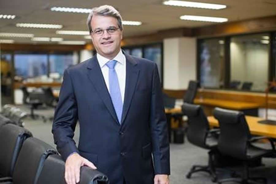 CCS-RJ promove almo&ccedil;o com Andr&eacute; Lauzana, da SulAm&eacute;rica