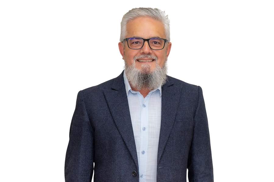 Professor Ademir Bueno, da Uninter - Divulga&ccedil;&atilde;o