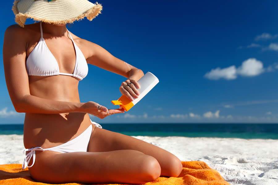 Danos da radiação solar na pele acontecem nos primeiros 20 minutos e perduram por mais de 48 horas
